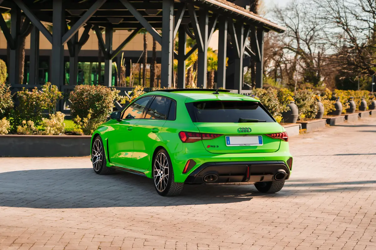 Audi RS3 Restyling 2025, exterior — Marbella Super Car Rental, Marbella. Audi RS3 Restyling in Marbella El alquiler del Audi RS3 Restyling en Marbella ofrece un…