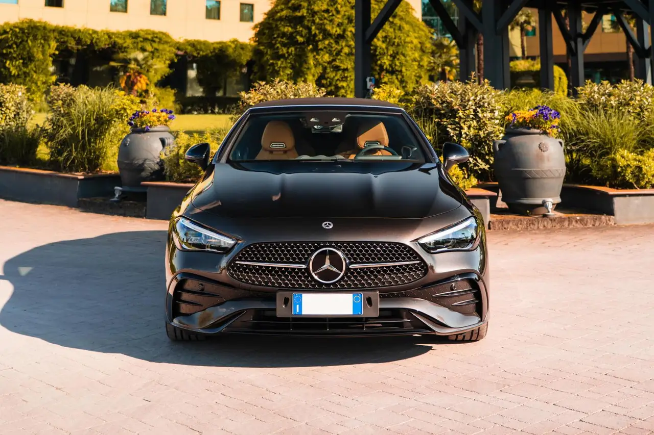 Mercedes Benz CLE 300 Cabriolet AMG Premium 2025, interior — Marbella Super Car Rental, Marbella. Mercedes Benz CLE 300 Cabriolet AMG Premium in Marbella El alquiler del Mercedes Benz CLE…