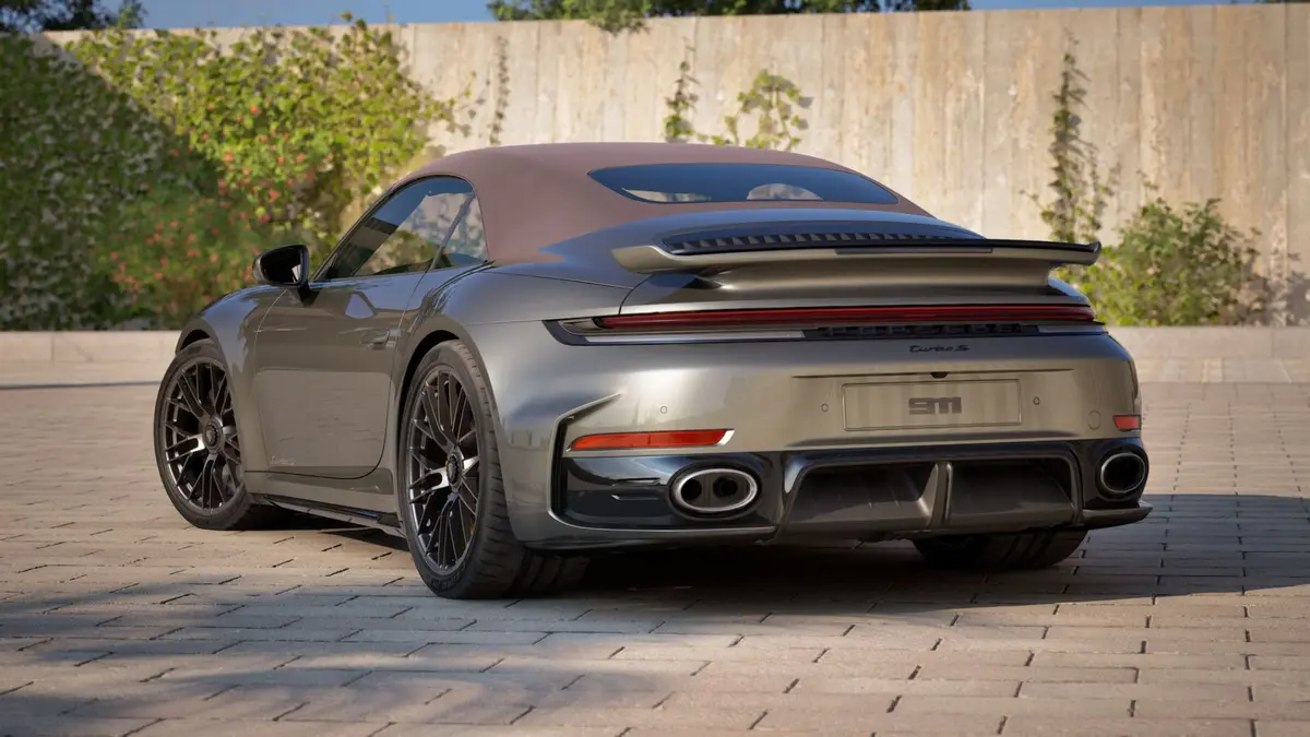 Porsche 911 992 Carrera Turbo S Cabrio 2026, extérieur — Marbella Super Car Rental, Marbella. Porsche 911 992 Carrera Turbo S Cabrio in Marbella Louer la Porsche 911 992 Carrera Turbo…