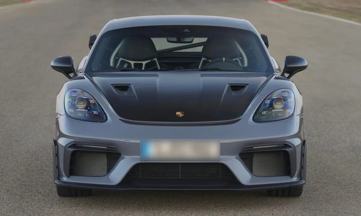 Porsche GT4 RS 2024 — Marbella Super Car Rental, Marbella. Porsche GT4 RS in Marbella La location de la Porsche GT4 RS à Marbella offre une…