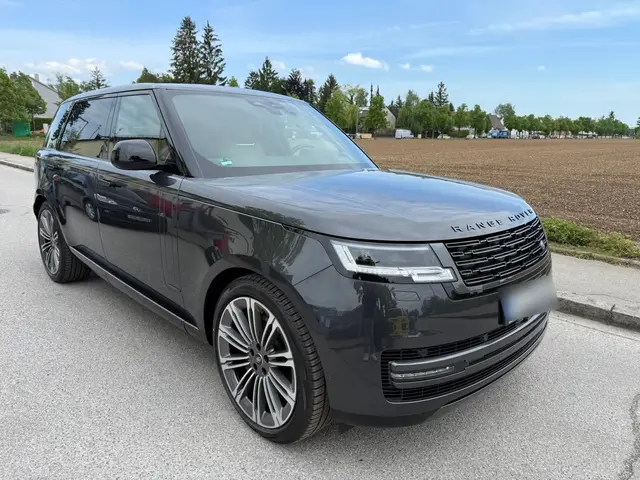 Rover Range Rover Autobiography D350 7s 2025 — Marbella Super Car Rental, Marbella