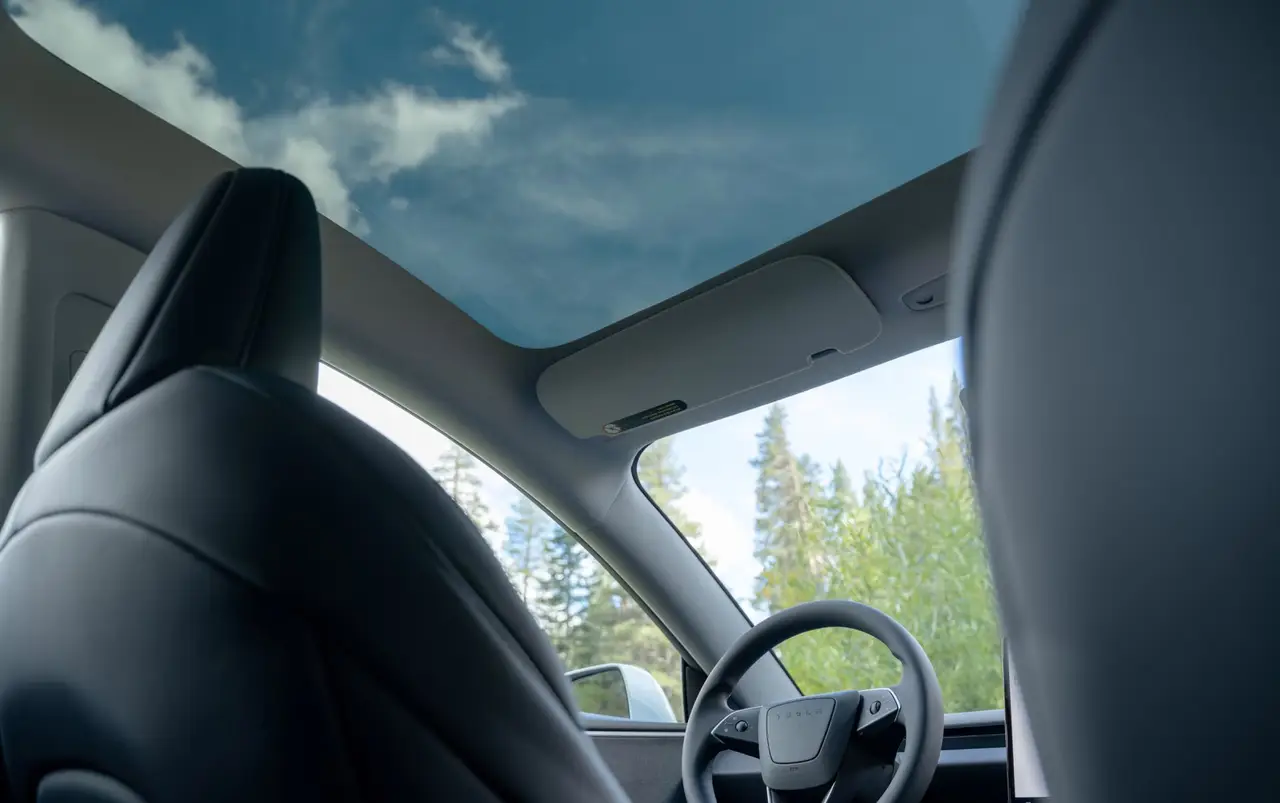 Tesla Model 3 Performance 2026, interior — Marbella Super Car Rental, Marbella. Tesla Model 3 Performance in Marbella El alquiler del Tesla Model 3 Performance en…